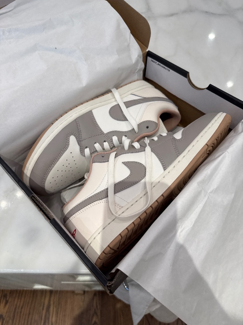 Nike Air Jordan 1 Low, Sail/Fire Red-College Grey, Men's Size 10